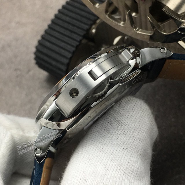 沛納海男士腕表 PAM688 GMT調時功能腕表  gjs1752